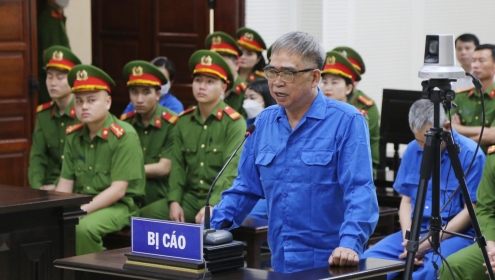 Ông Đỗ Hữu Ca bị đề nghị 10-11 năm tù
