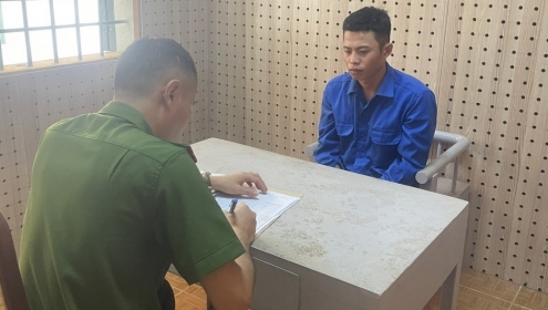 Rao bán hàng thanh lý giá rẻ trên Facebook để lừa tiền đặt cọc