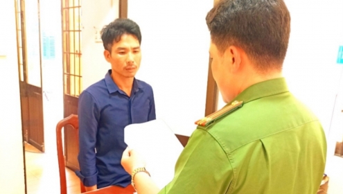 Khởi tố người cho vay lãi nặng 547,5%/năm