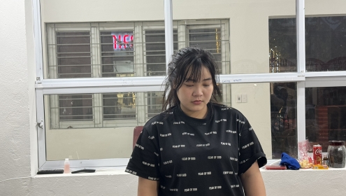 Cô gái tạo bill chuyển tiền giả để lừa nhiều cửa hàng
