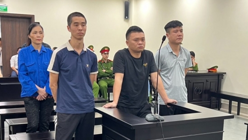 Vụ 2 cựu công an cho vay lãi nặng, ghi lô đề: Tòa chỉ ra thiếu sót của cơ quan điều tra