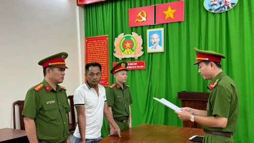 Đề nghị truy tố chủ cửa hàng bán xe gian, chiếm đoạt hơn 14,7 tỉ đồng