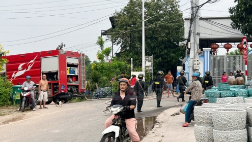 Bình Dương: Công an giải cứu đôi nam nữ bị khống chế bằng súng trong phòng trọ