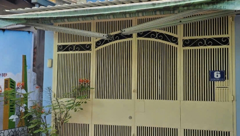 Hơn 4 năm chưa được cấp đổi sổ hồng vì lá đơn của chồng cũ