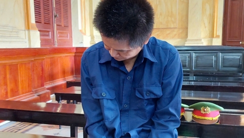 Chồng ghen tuông giết vợ rồi nhảy lầu tự tử nhưng bất thành