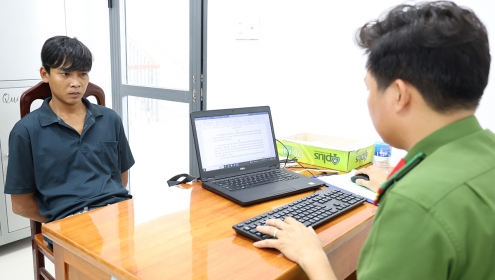 Bắt nhanh kẻ xâm hại bé gái 14 tuổi ở ruộng khoai