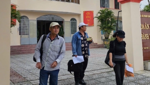 Tòa hủy án vụ bị khởi tố vì làm phiền người khác 20 phút, nhận định bị hại có dấu hiệu phạm tội