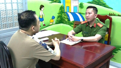 Nổ có quan hệ để lừa chạy án gần 100 triệu đồng