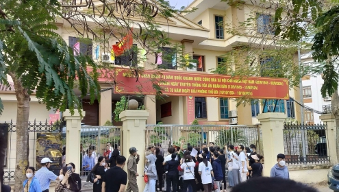 Vụ nam sinh lớp 8 bị đánh tử vong: Bị cáo ốm, sốt phát ban