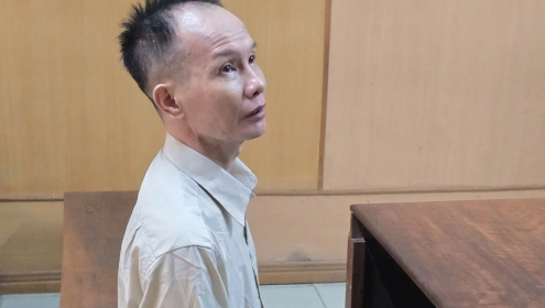 Nhân viên ngân hàng lừa đồng nghiệp hơn 20 tỉ đồng để trả nợ