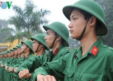 Vợ bộ đội làm cho doanh nghiệp có được cấp BHYT miễn phí?