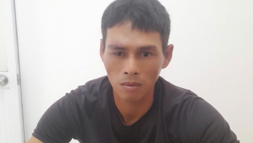 Bắt thanh niên quậy phá đám cưới, đập bảng hiệu của công an