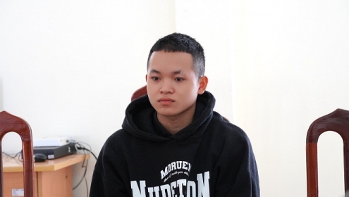 Tạm giữ thanh niên giao cấu với thiếu nữ 15 tuổi