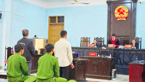 Tuyên án thẩm phán nhận hối lộ và người đưa hối lộ